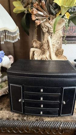 Jewelry Box 