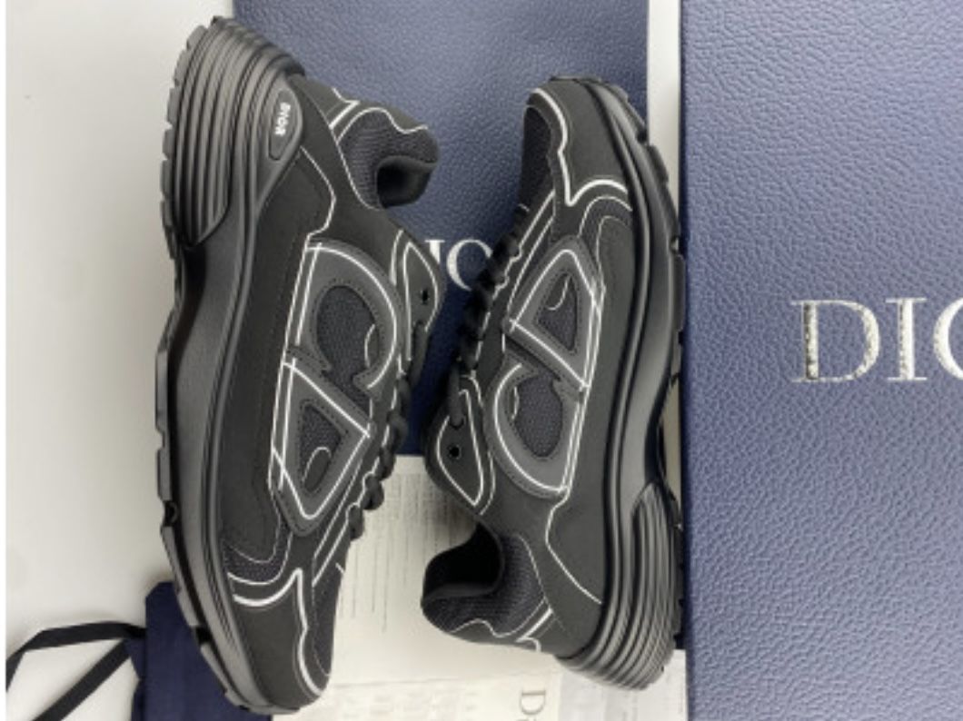Dior B30 for Sale in Hemet, CA - OfferUp