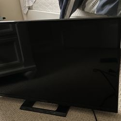 32” High Defination 1080p TV/monitor Like New 