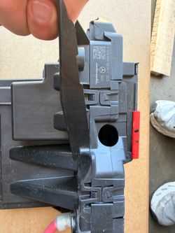 Engine motor fuse relay junction box