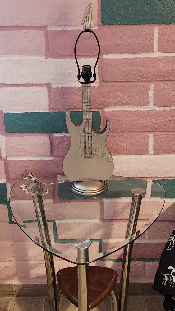 Awesome Guitar Lamp