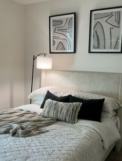Queen Bed