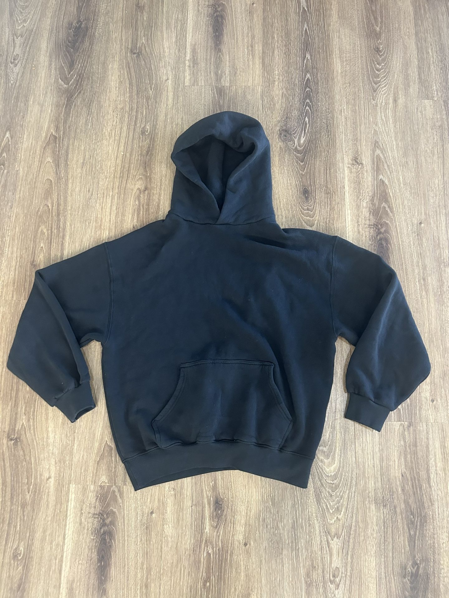 Velour Garments 450gsm Hoodie Black Size.L