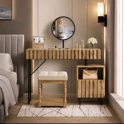 Brand new in box. Vanity Desk with Stool and Mirror, Makeup Vanity Set with Drawer Chest