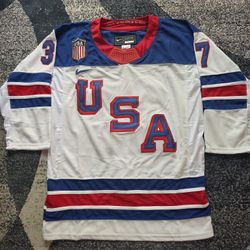 Connor Hellebuyck USA HOCKEY JERSEY SIZES S-XXXL