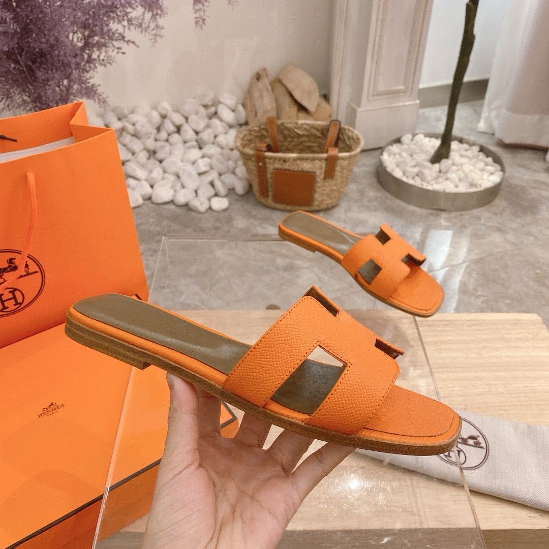 Hermes Slippers