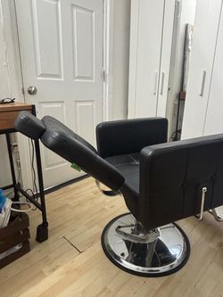 Salon , barber chair for sale