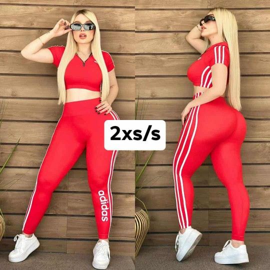 New Women's 2 Piece Set Size XS/Small