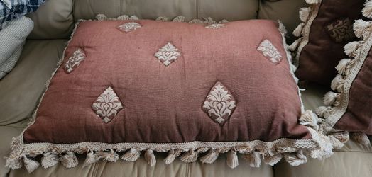 3 LARGE PILLOWS --NEW