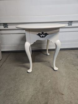 End table