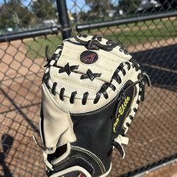 All Star Pro-Elite Catchers Glove 31.5 In Pristine Condition Glove Literally New Son Used It For A Few Games And Decided Baseball Wasn’t For Him