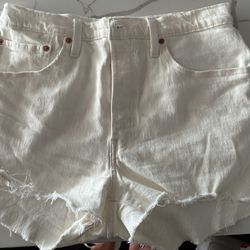 Levi’s White Jean Shorts 31w