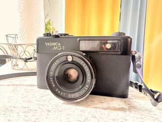 Yashica MG-1 Rangefinder 35mm Film Camera
