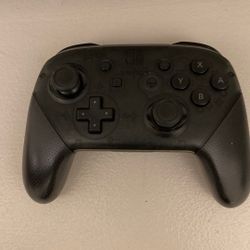 Nintendo Switch Pro Controller 