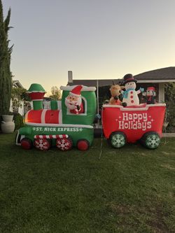 9 FT  Height Christmas Inflatable Santa Claus on The Train with Snowman and friends Built-in LED Lights Outdoor Lawn Yard Decoration