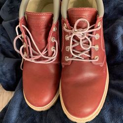 Youth Sz 5m….leather Timberland 