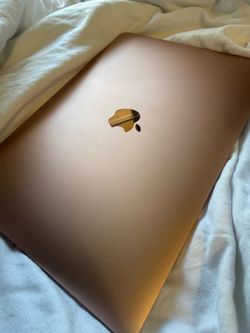 Apple MacBook Air 13" (2020)