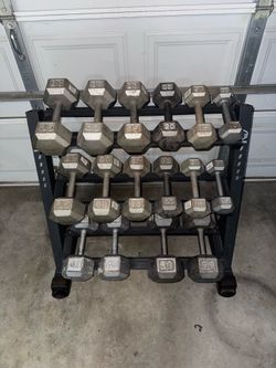 Dumbbell weights with dumbbell rack