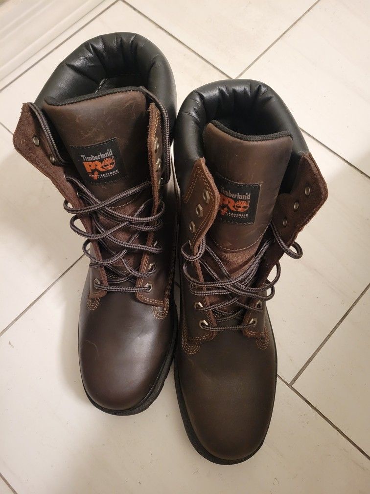 Timberland  Boots. Size 12. New.  