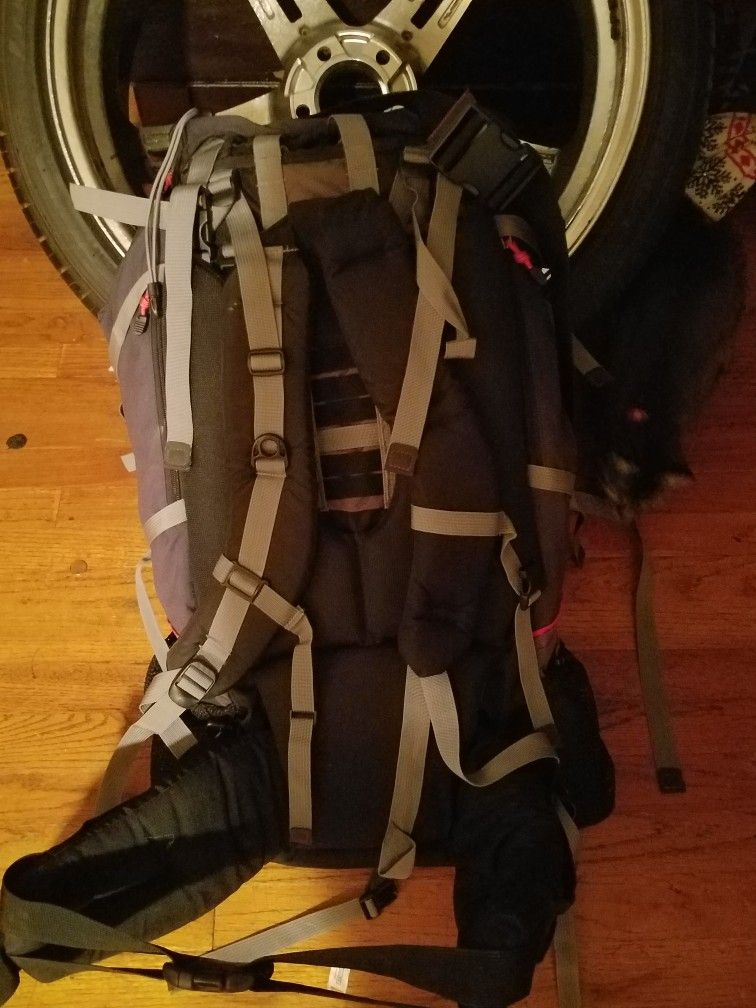 Jansport Camping/hiking/ Traveling Backpack