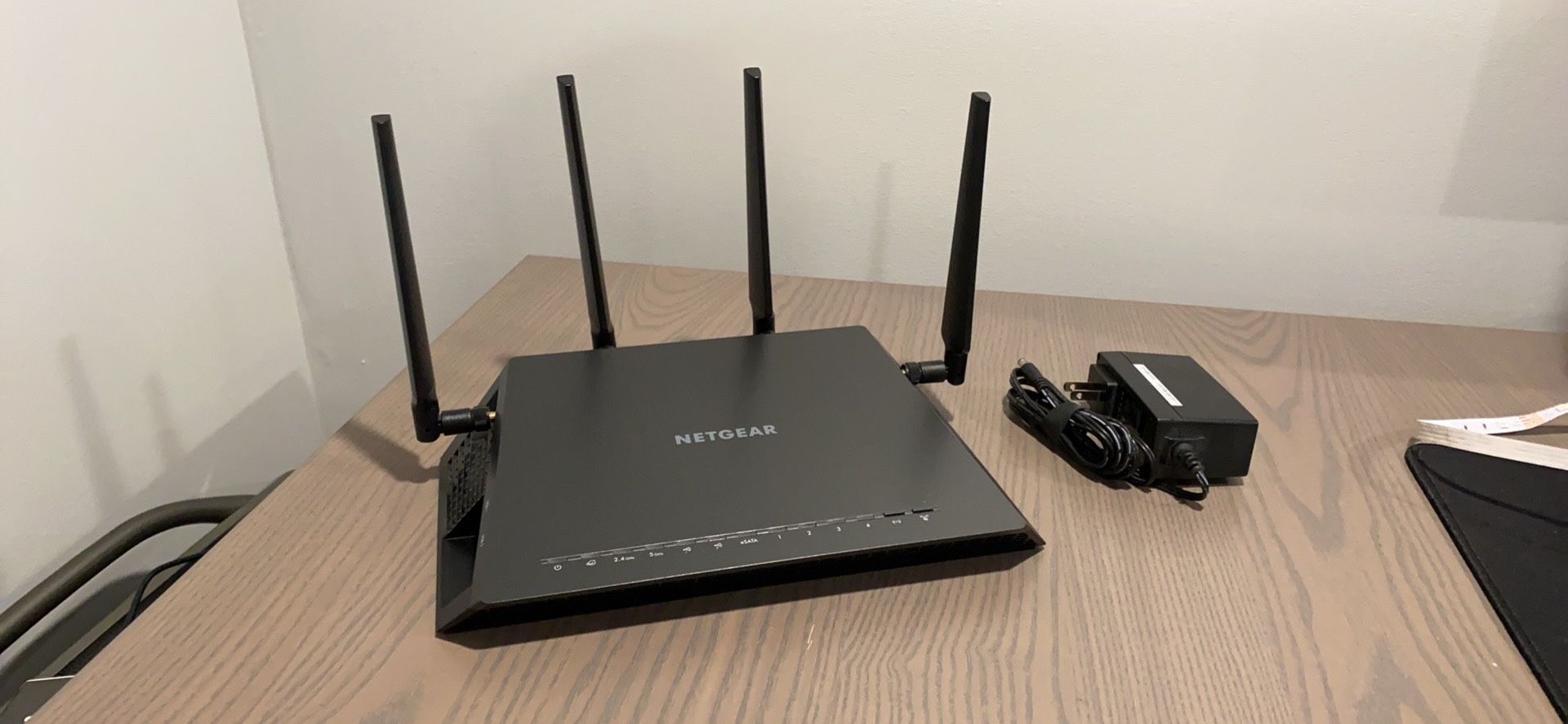 NETGEAR Nighthawk X4S Smart WiFi Gaming Router (R7800)