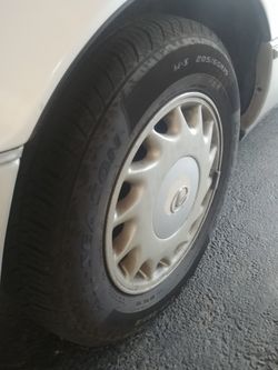 Lexus Wheels with New Tires