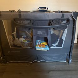Grey BabyTrend Crib/playpen