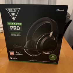 Turtle Beach Stealth Pro Wireless Xbox, PS, PC, Mac Gaming Headset SEALED