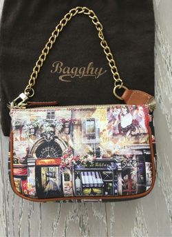 Bagghy wristlet-made in Italy (new)
