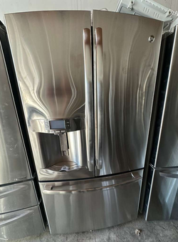 GE Stainless French Door Refrigerator w/ Ice & Water – Deal