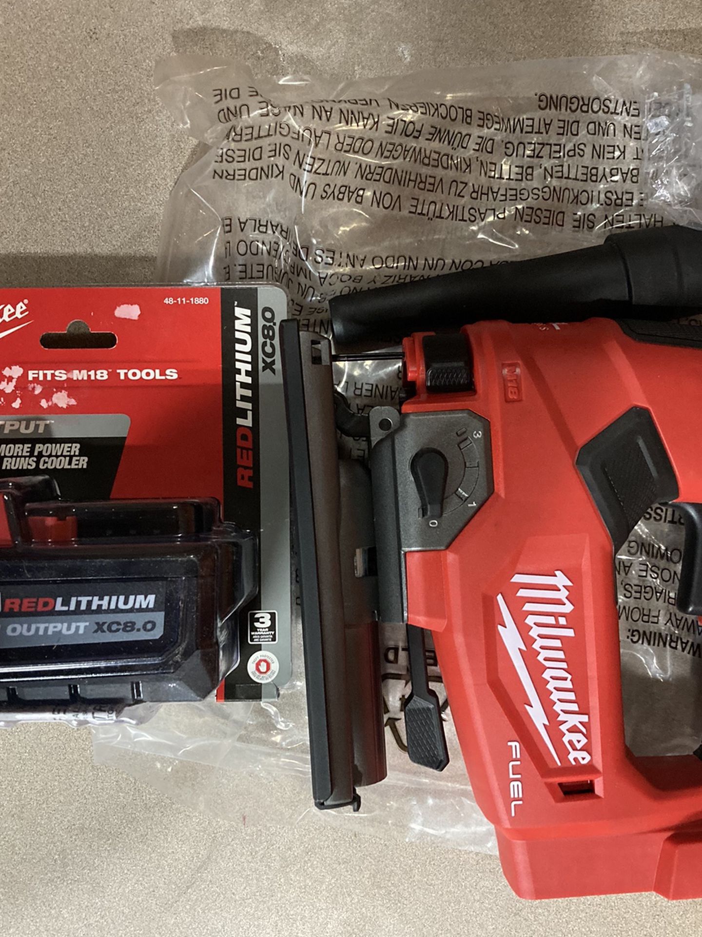 Milwaukee M18 Fuel Jig Saw And 8.0 Battery