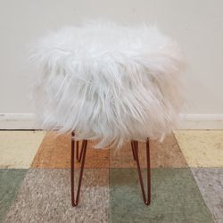 New Old Stock Faux Fur Foot Stool Ottoman With With Hair Pin Legs By Birdrock Home