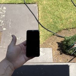 IPHONE X UNLOCKED 64GB