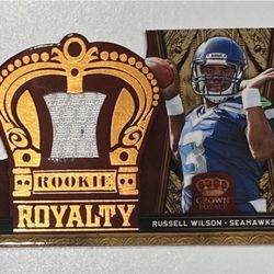 Russell Wilson - 2012 Crown Royale Rookie Royalty #30 Relic Rookie (MEM, RC)