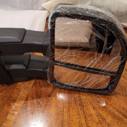 Ford F-150 Towing Mirror