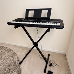 Yamaha Keyboard With Proline PL2KD Keyboard Stand & a Proline Sustain Pedal