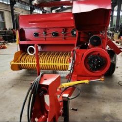 Square Baler Grizzly 4