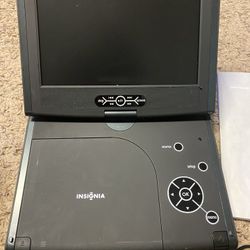 Insignia 8.5” Portable DVD Player (NS-PDVD8) w/Case, Car Adapter, & Extras