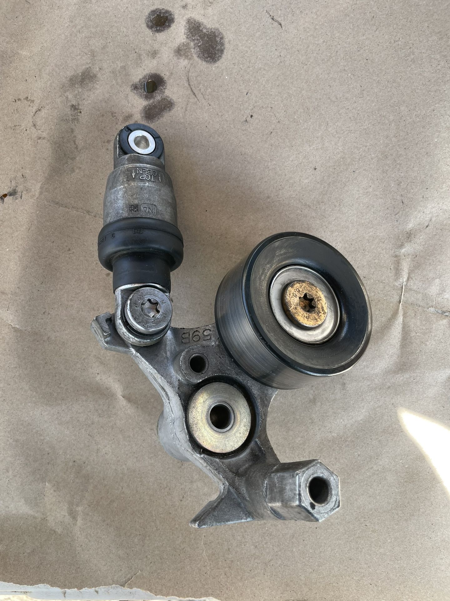2016-2021 Honda civic 1.5 turbo serpentine belt tensioner