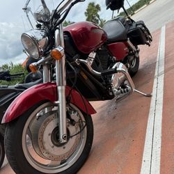 2004 Honda Shadow Saber
