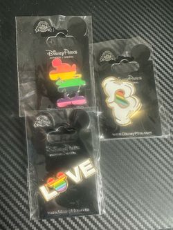 Disneyland Trading Pins Authentic
