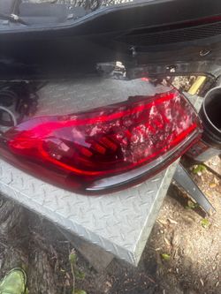 Mercedes-Benz GLE 53 AMG tail light
