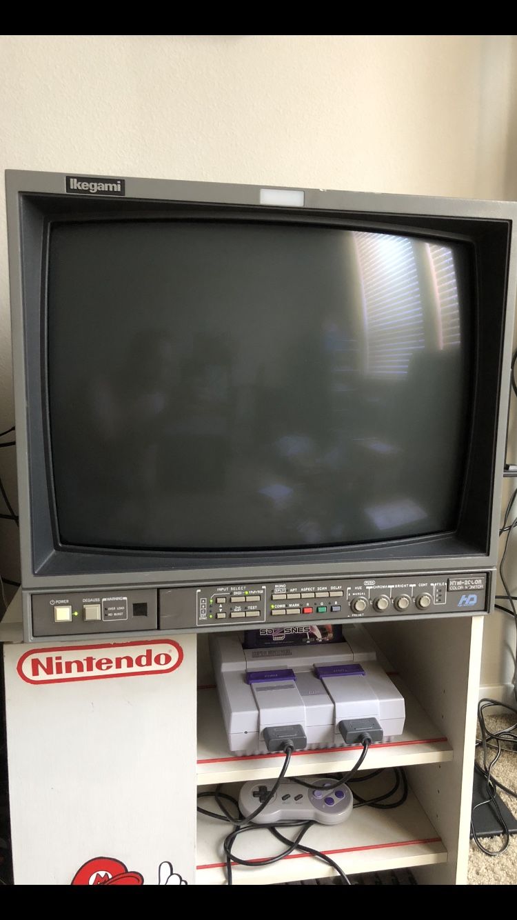 Ikegami HTM-2050R professional CRT RGB monitor. Multi format