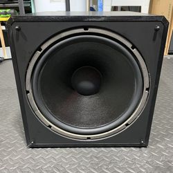 (For parts) 15” Definitive Technology Ported Powered Subwoofer
