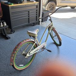 Beach Cruiser - Petro Zillia x Electra collab vintage mid 2000s