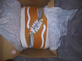 Sunflower kiss vans mids