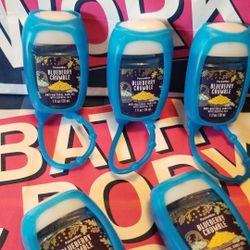 3 pack Bath & Body Works 'Blueberry Crumble'🍇🥧 Pocketbacs with THREE (3) silicone holders