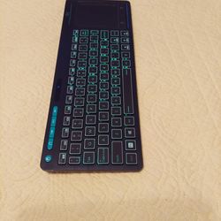 Rii  Model :RT518 Mini Wireless Keyboard/ Keyboard Backlight..