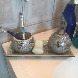 Bathroom Set - For Liquid Soap And Toothbrush Holder 