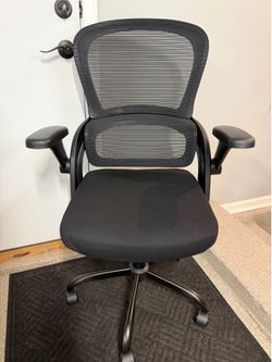 Brand New Mesh Tall Back Ergonomic Office Chair w/Flip Up Armrests & 3D Lumbar Support